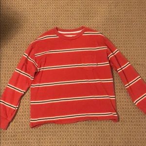 Long sleeve Quiksilver Tee shirt. Size large.